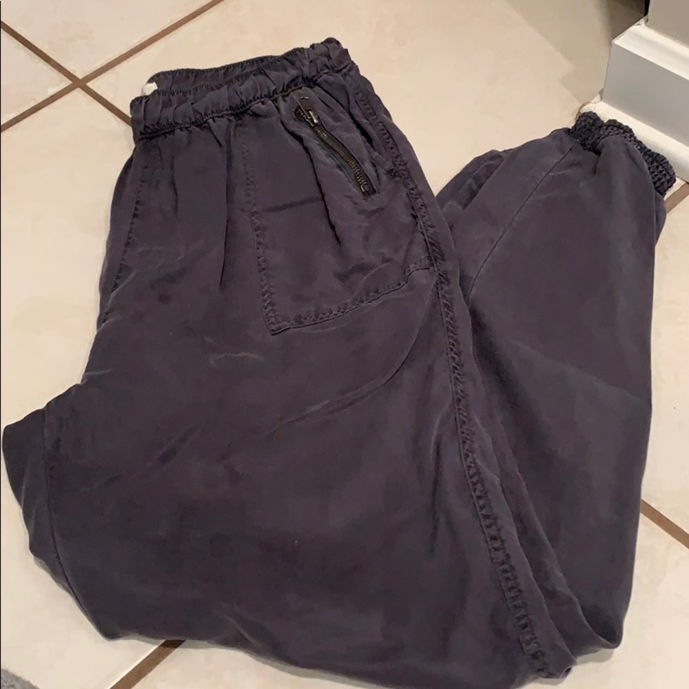 A&F Grey Loose Fit Joggers Sz. M